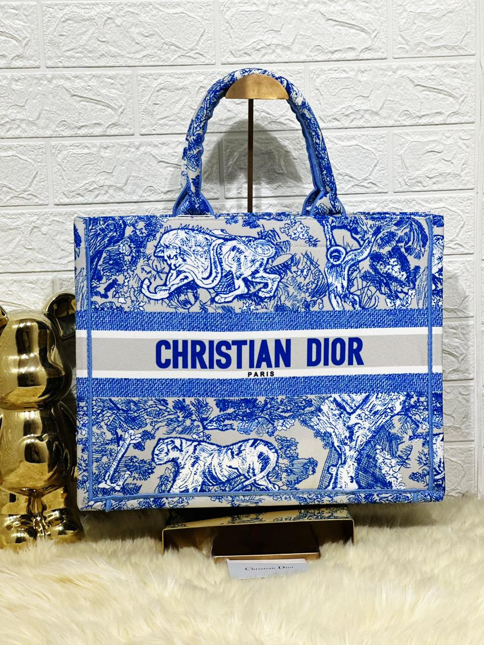 Dior dust discount bag and box